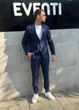 Carica l'immagine nel visualizzatore di Gallery, Abito monopetto ART559