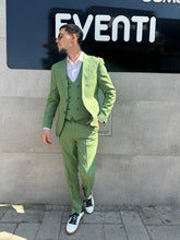 Carica l'immagine nel visualizzatore di Gallery, Abito monopetto con panciotto ART359