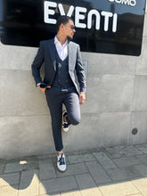 Carica l'immagine nel visualizzatore di Gallery, Abito monopetto con panciotto ART360