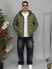 Carica l&#39;immagine nel visualizzatore di Gallery, GIUBBINO PIUMINO CON CAPPUCCIO
