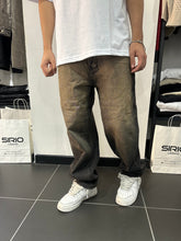 Carica l&#39;immagine nel visualizzatore di Gallery, JEANS SABBIATO BAGGY  M5-356
