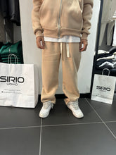 Carica l&#39;immagine nel visualizzatore di Gallery, TUTA  CON ZIP COMPL02 Z
