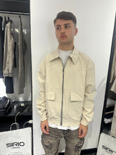 Carica l&#39;immagine nel visualizzatore di Gallery, GIUBBINO CON COLLETTO A3138
